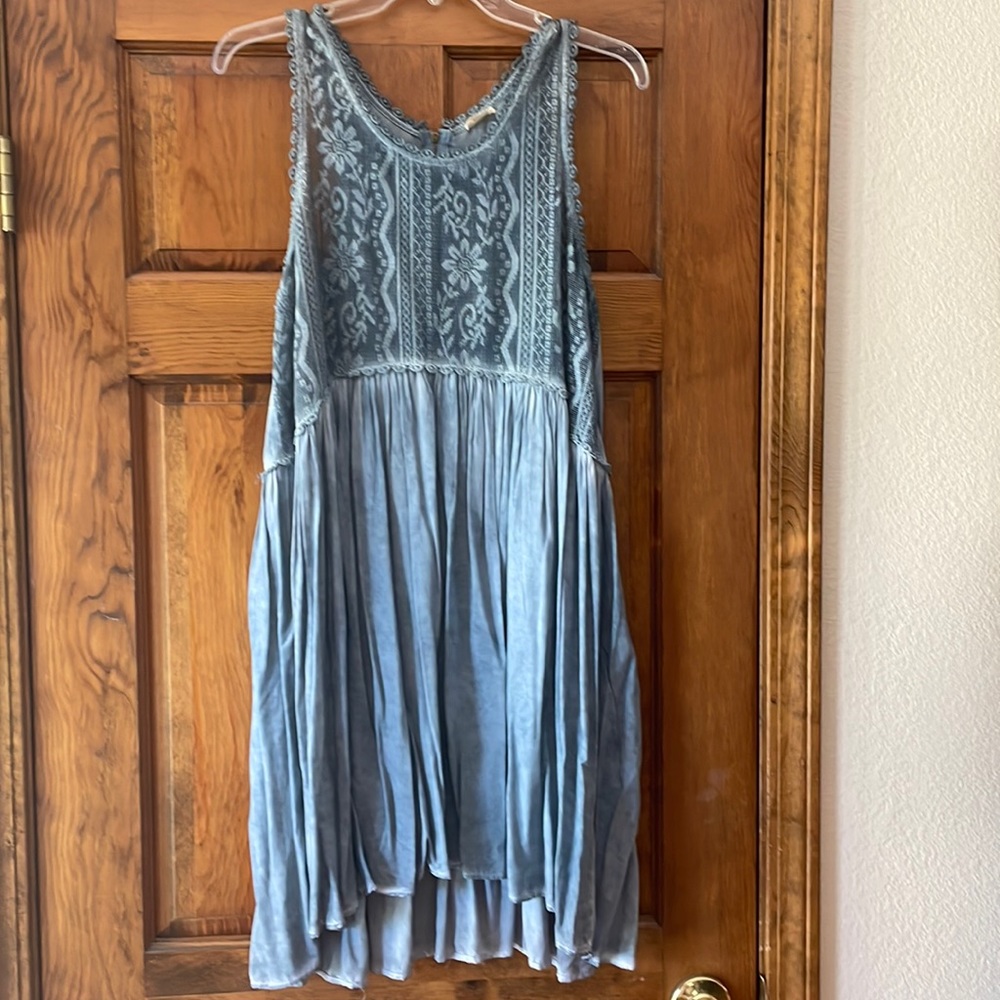 Blue dress